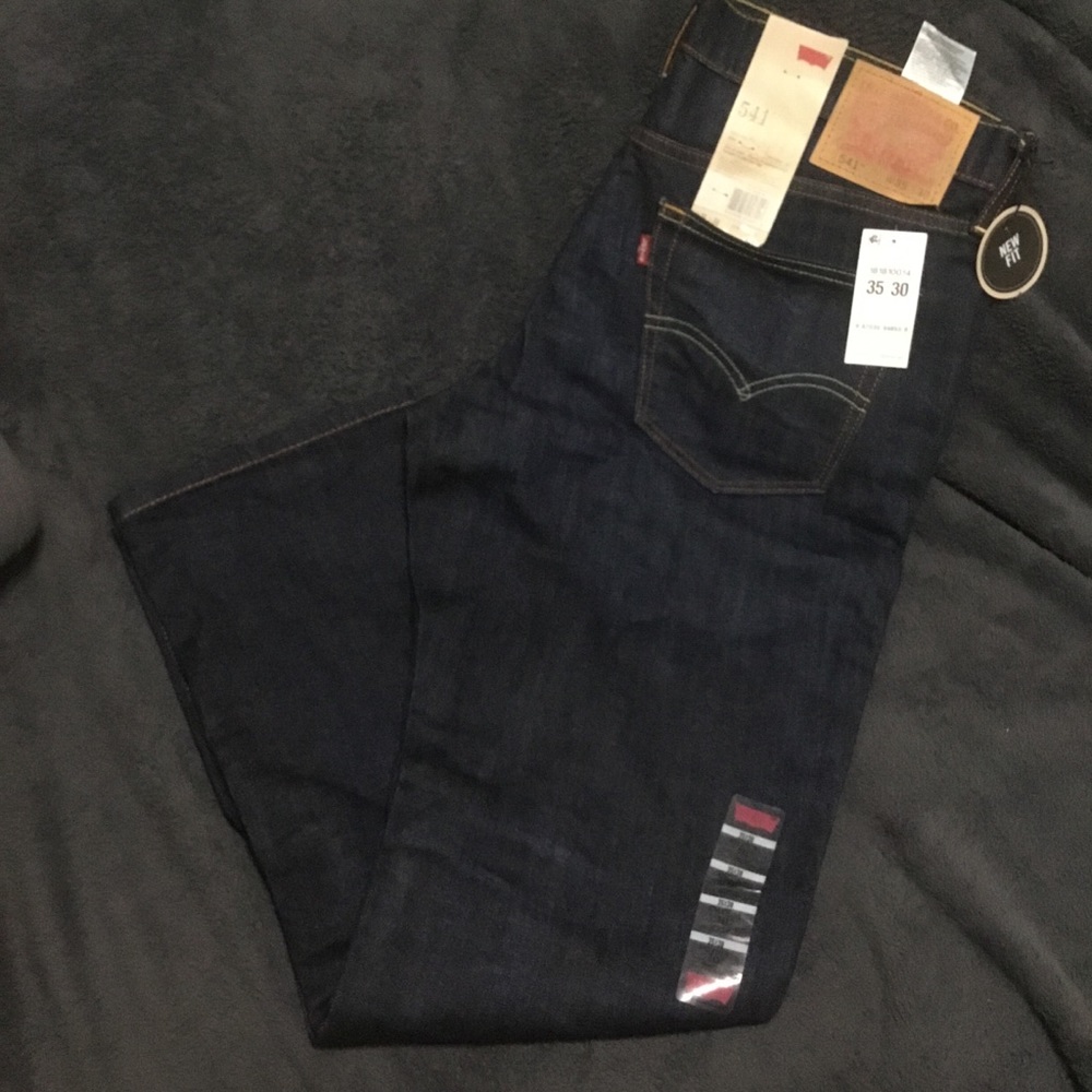 Levis 541 Mens Jeans 35x30 NWT Athletic Fit